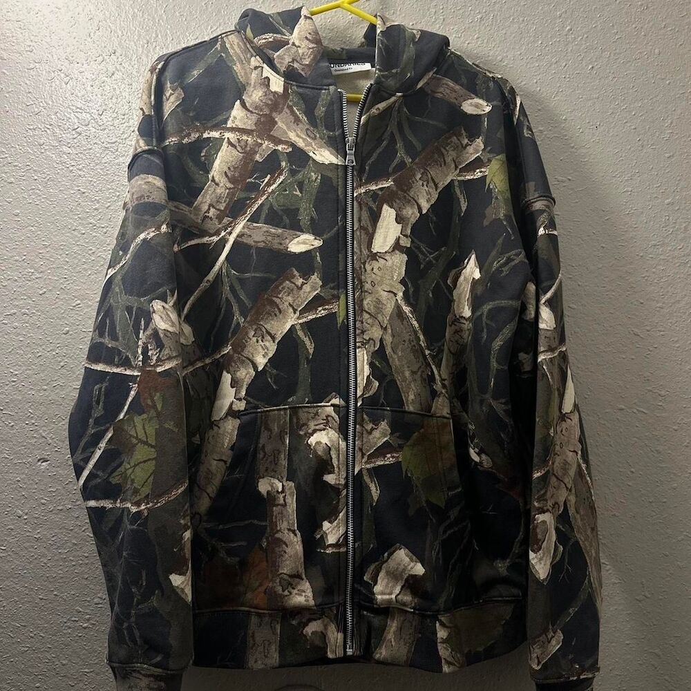 No-boundaries Women's multi Hoodie